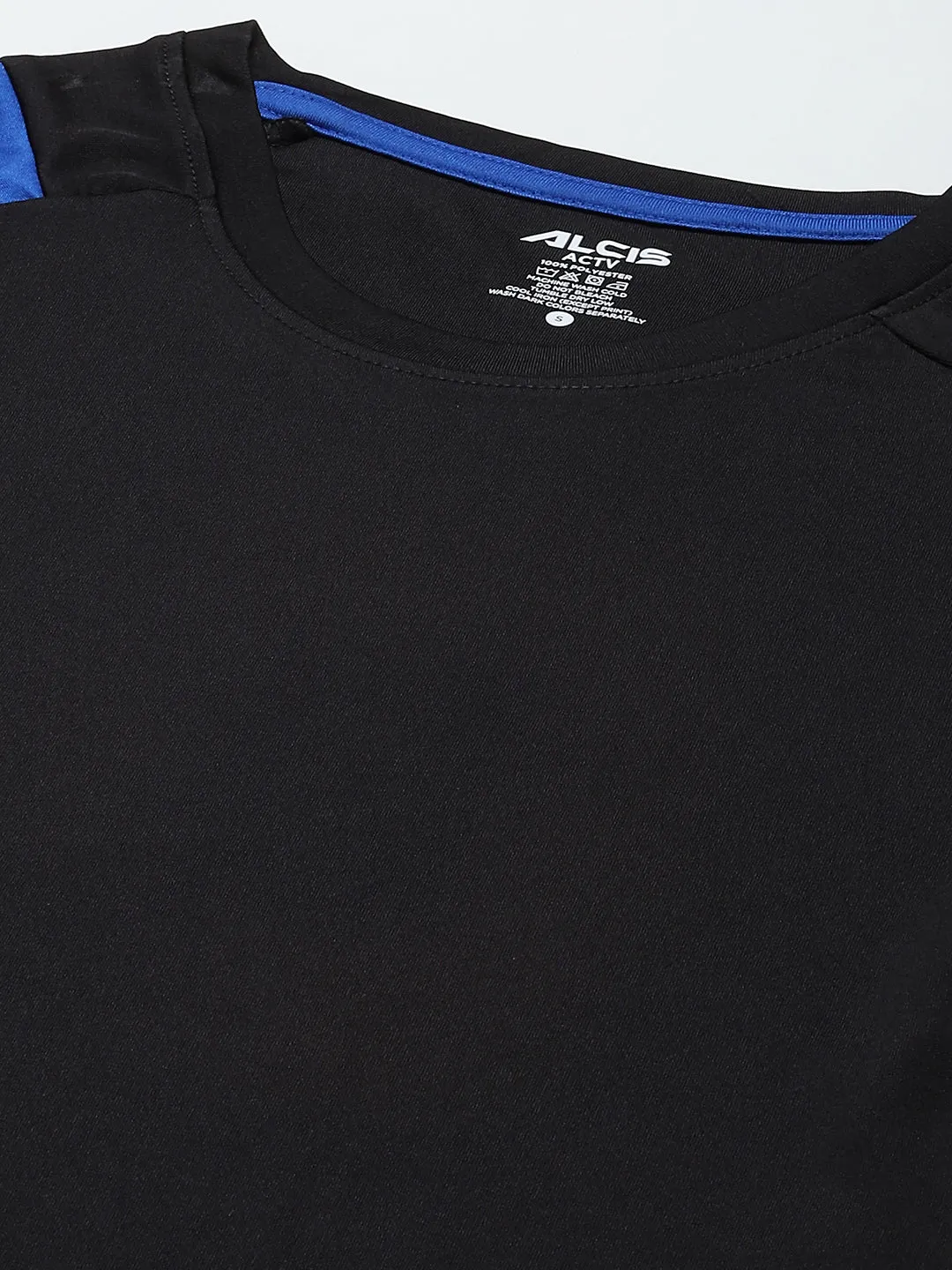 Alcis Women Black Slim Fit T-shirt