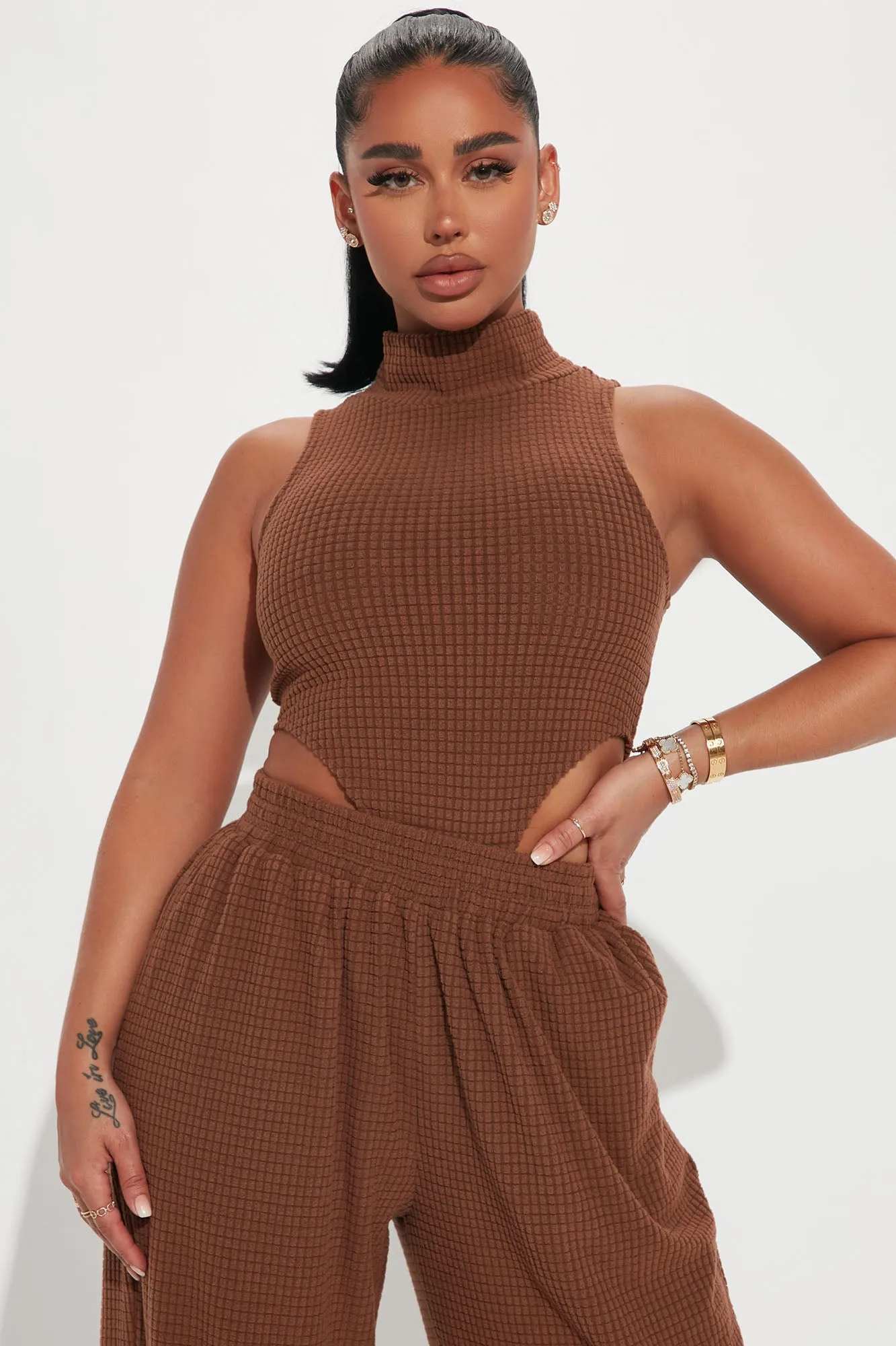 Ava Sleeveless Pant Set - Brown