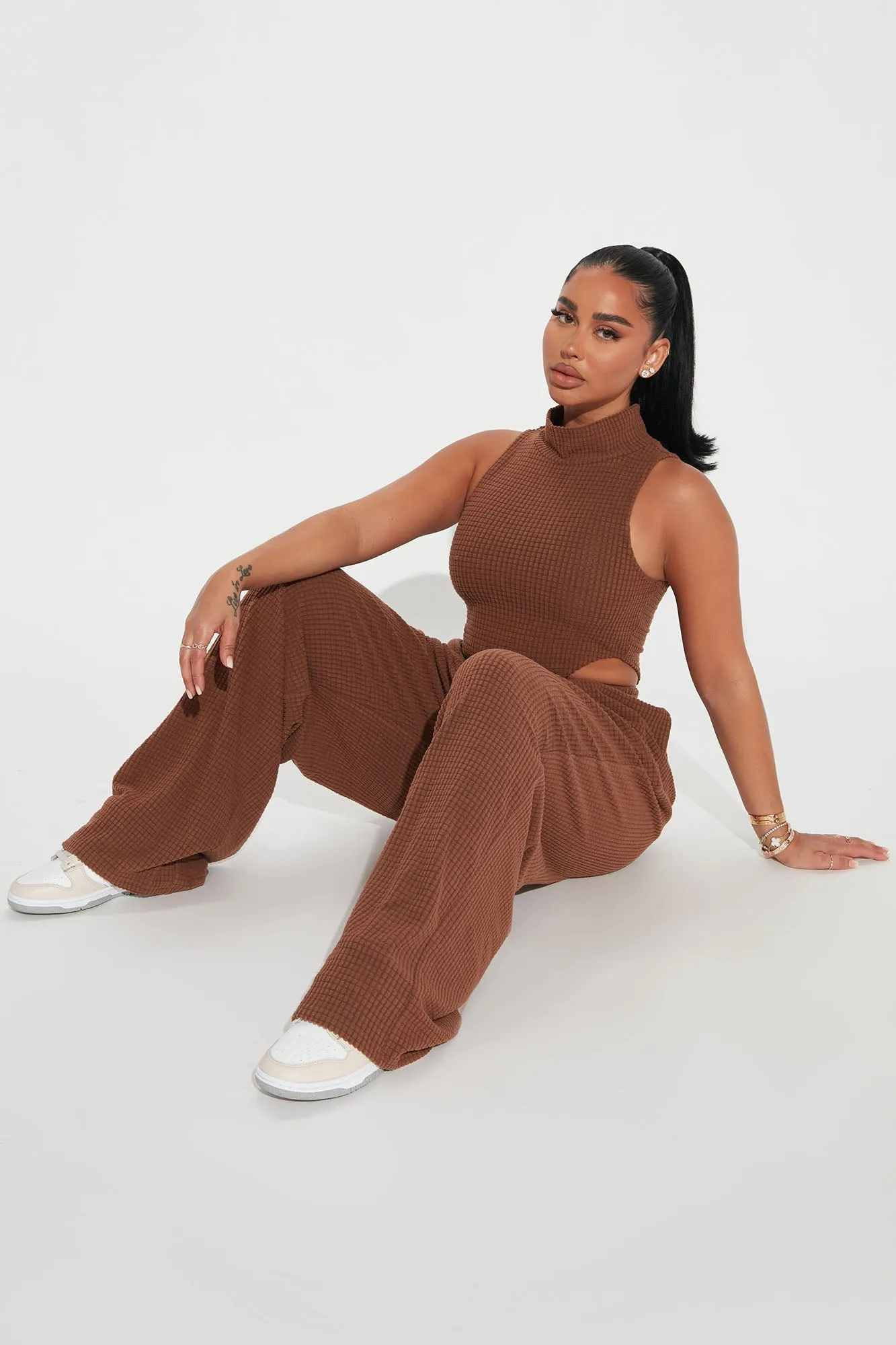 Ava Sleeveless Pant Set - Brown
