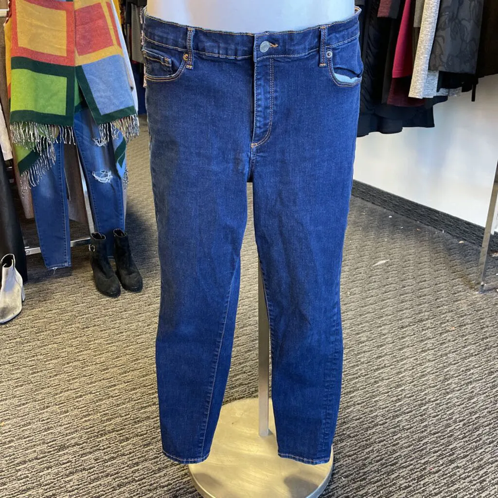 Gap true skinny jeans 33