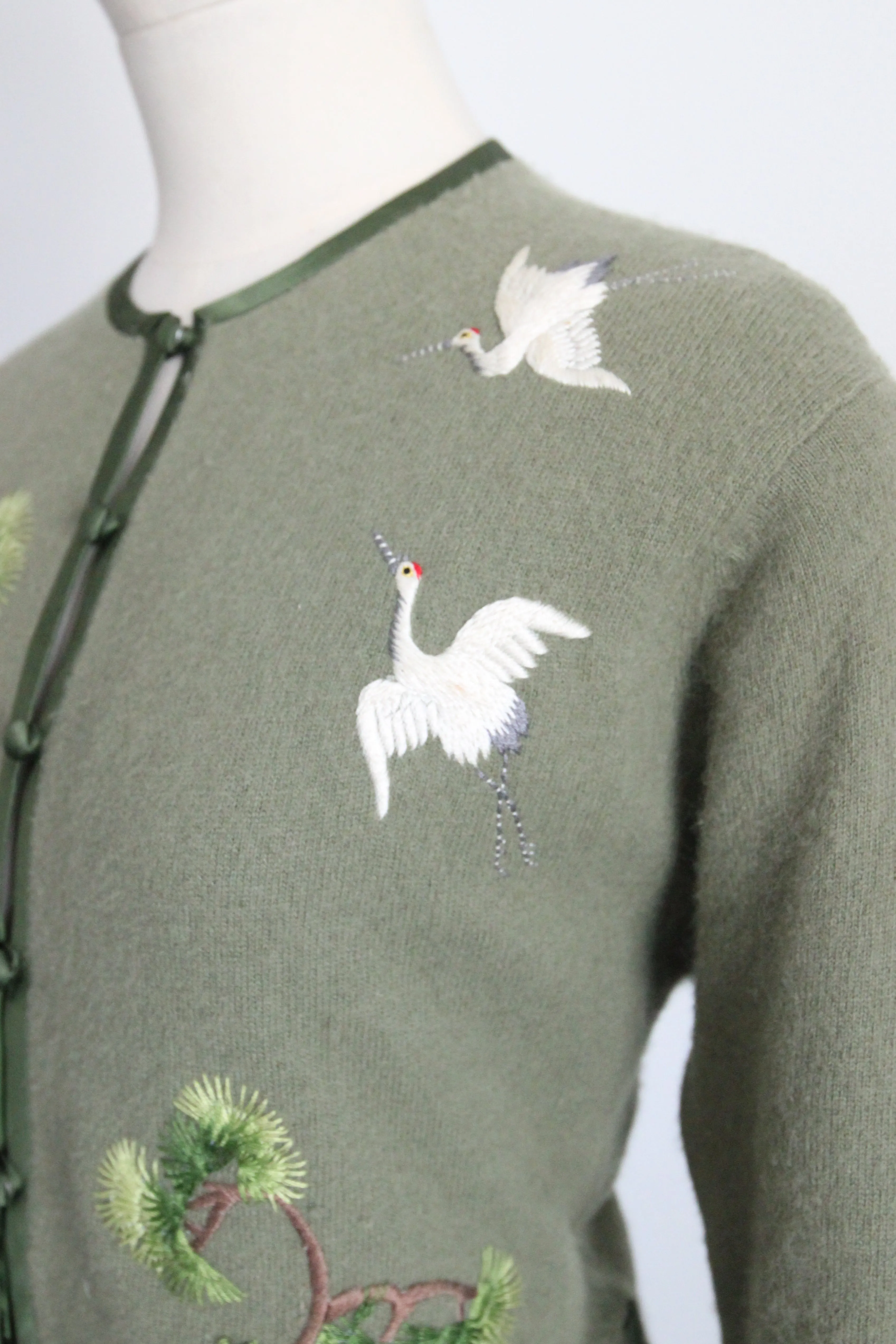 "Flying Cranes" Vintage Late 1950's Green Embroidered Crane Cardigan UK 10-12 US 6-8