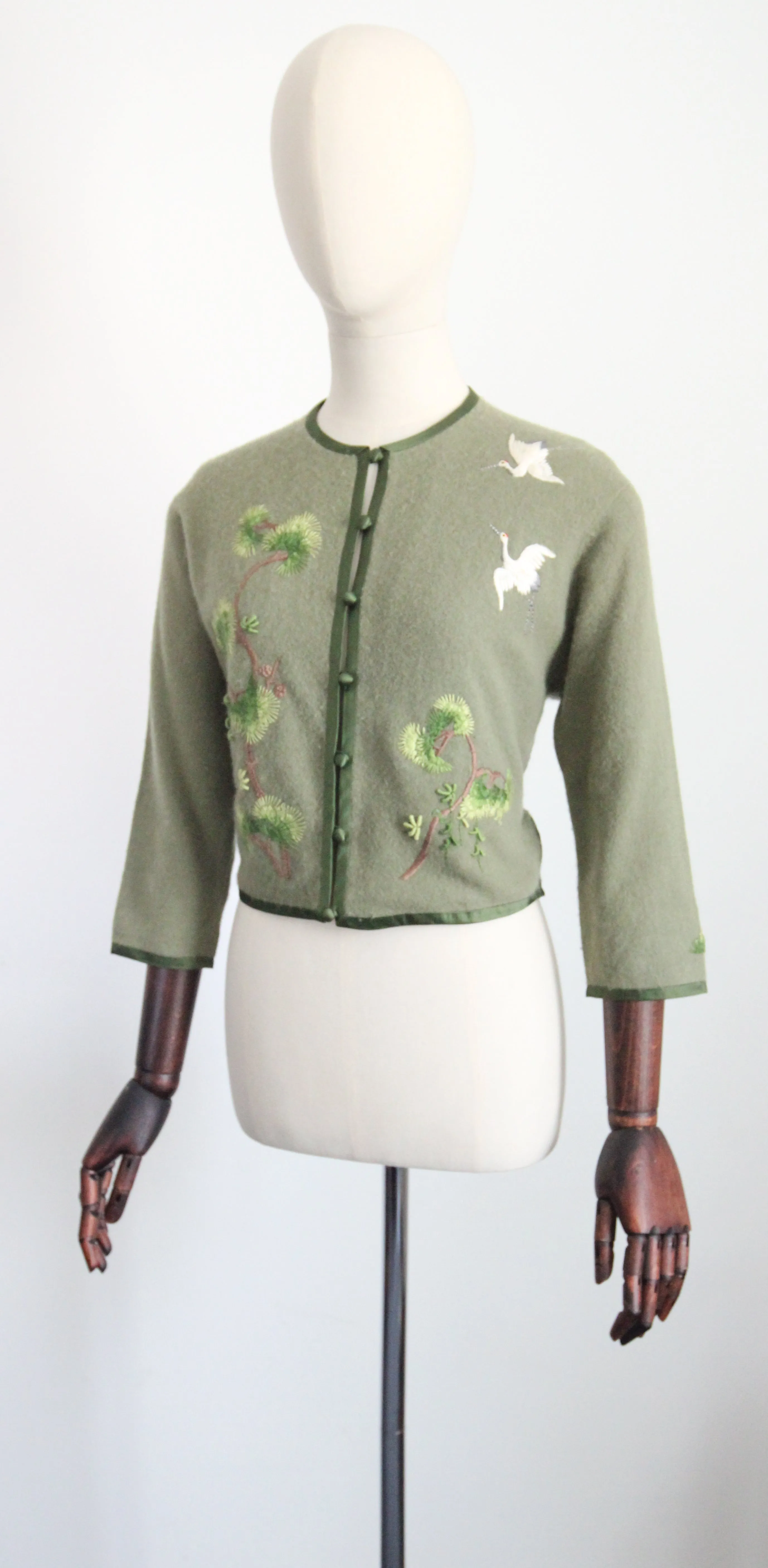 "Flying Cranes" Vintage Late 1950's Green Embroidered Crane Cardigan UK 10-12 US 6-8