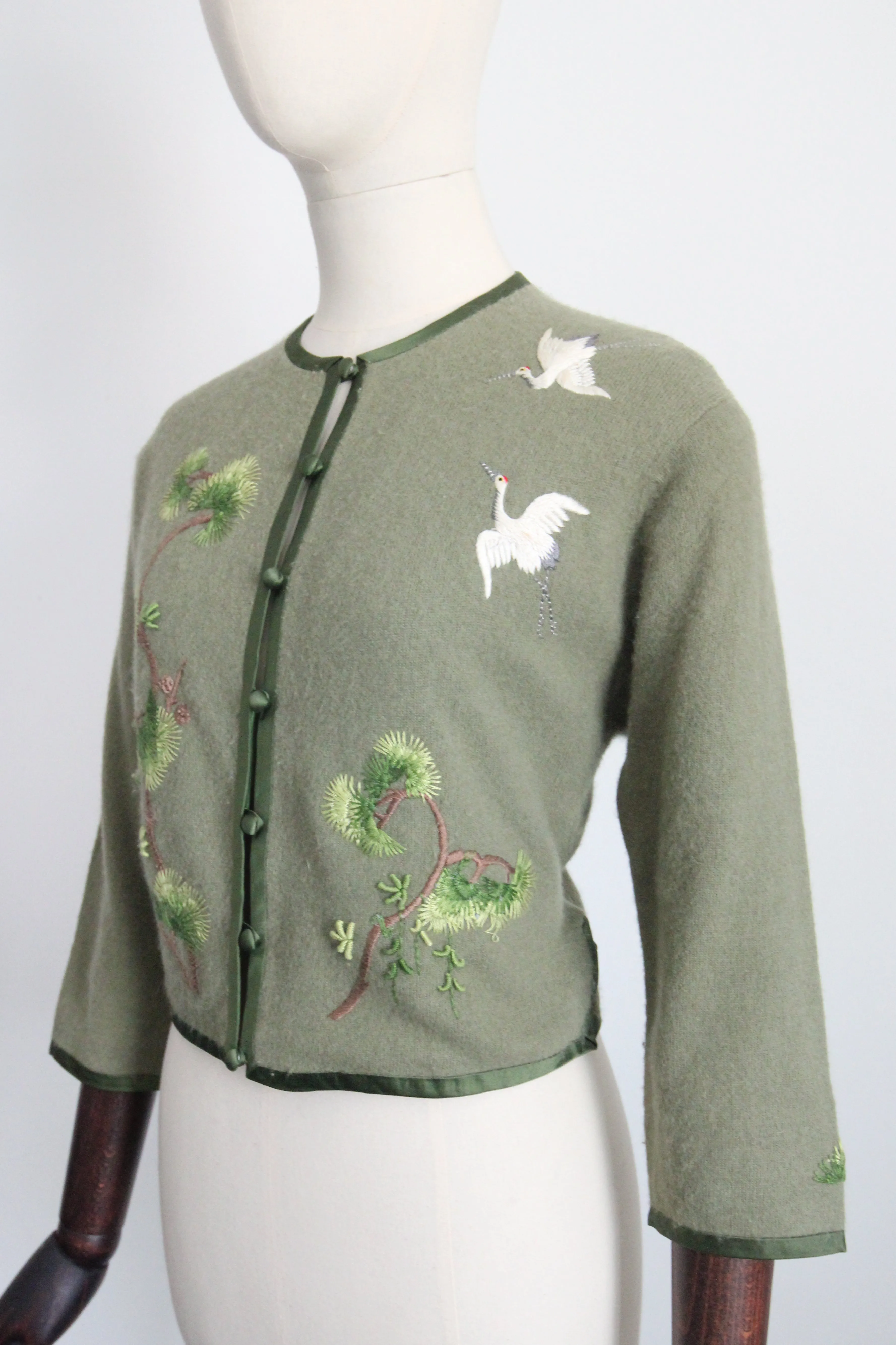 "Flying Cranes" Vintage Late 1950's Green Embroidered Crane Cardigan UK 10-12 US 6-8