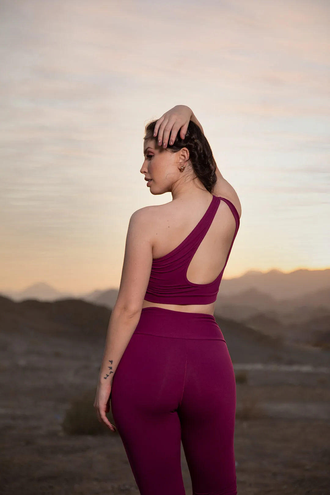 Saturn activewear high compression legging