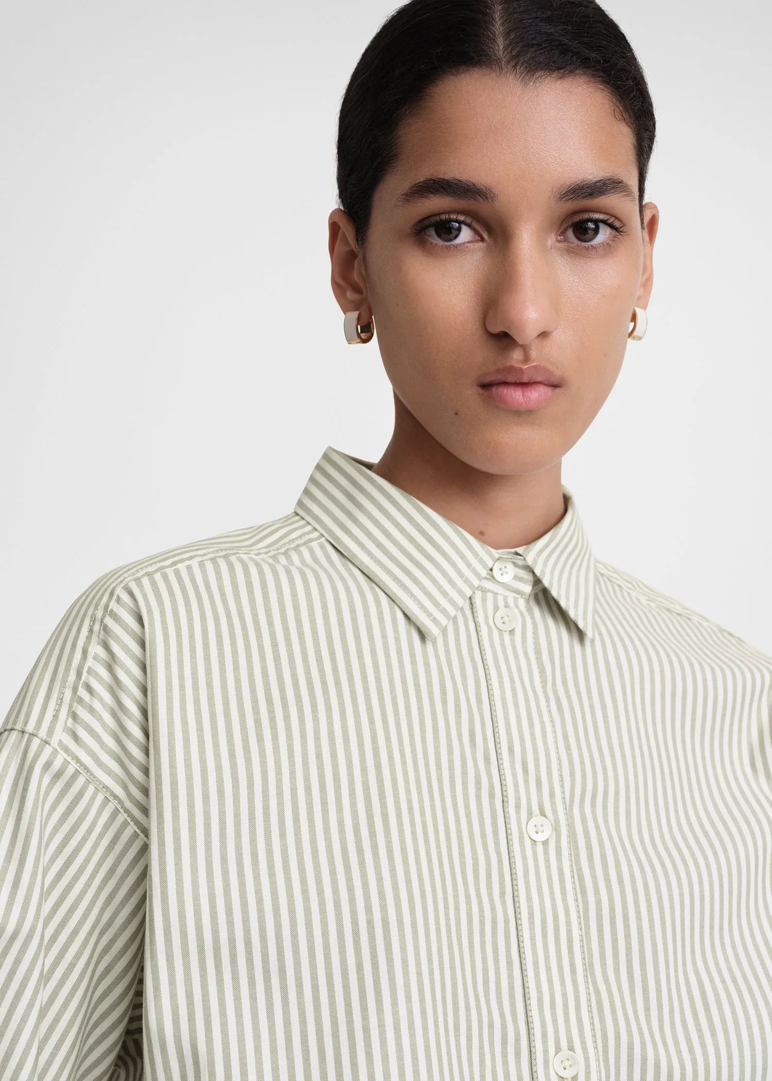 Striped half-placket shirt olive/ecru
