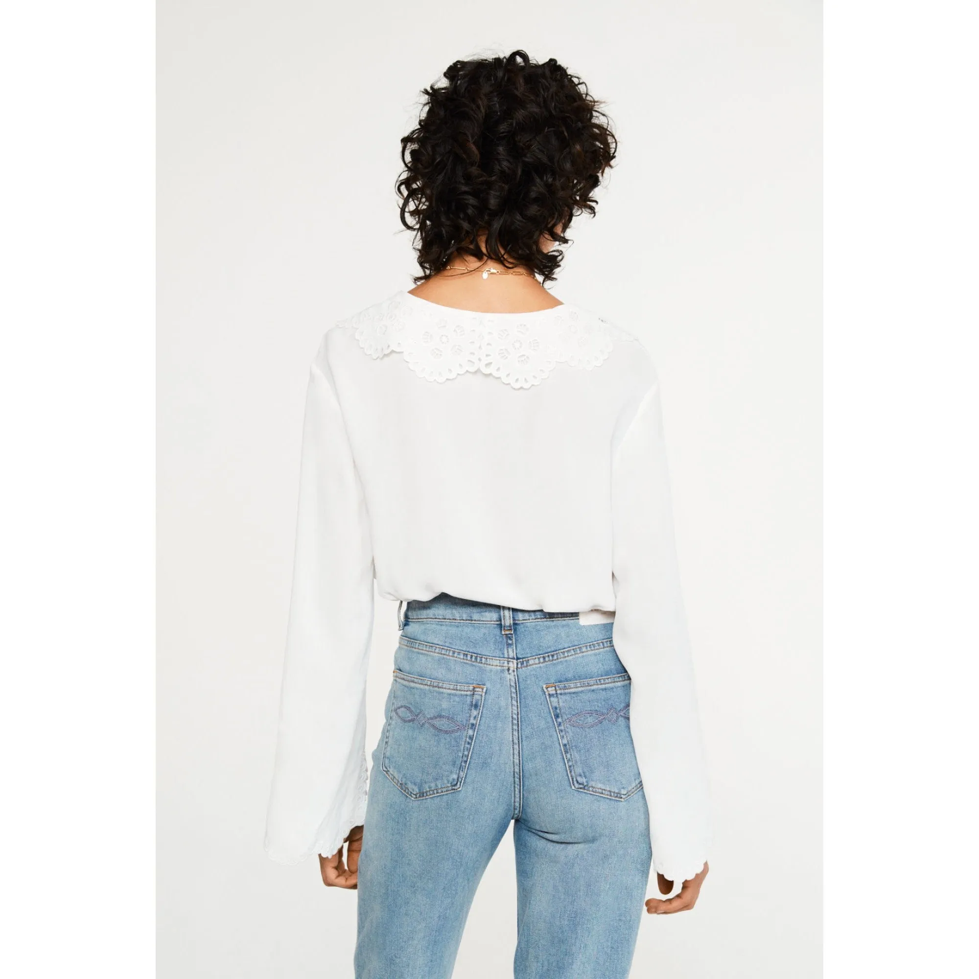Women Shirt With Embroidered Collar - Ecru