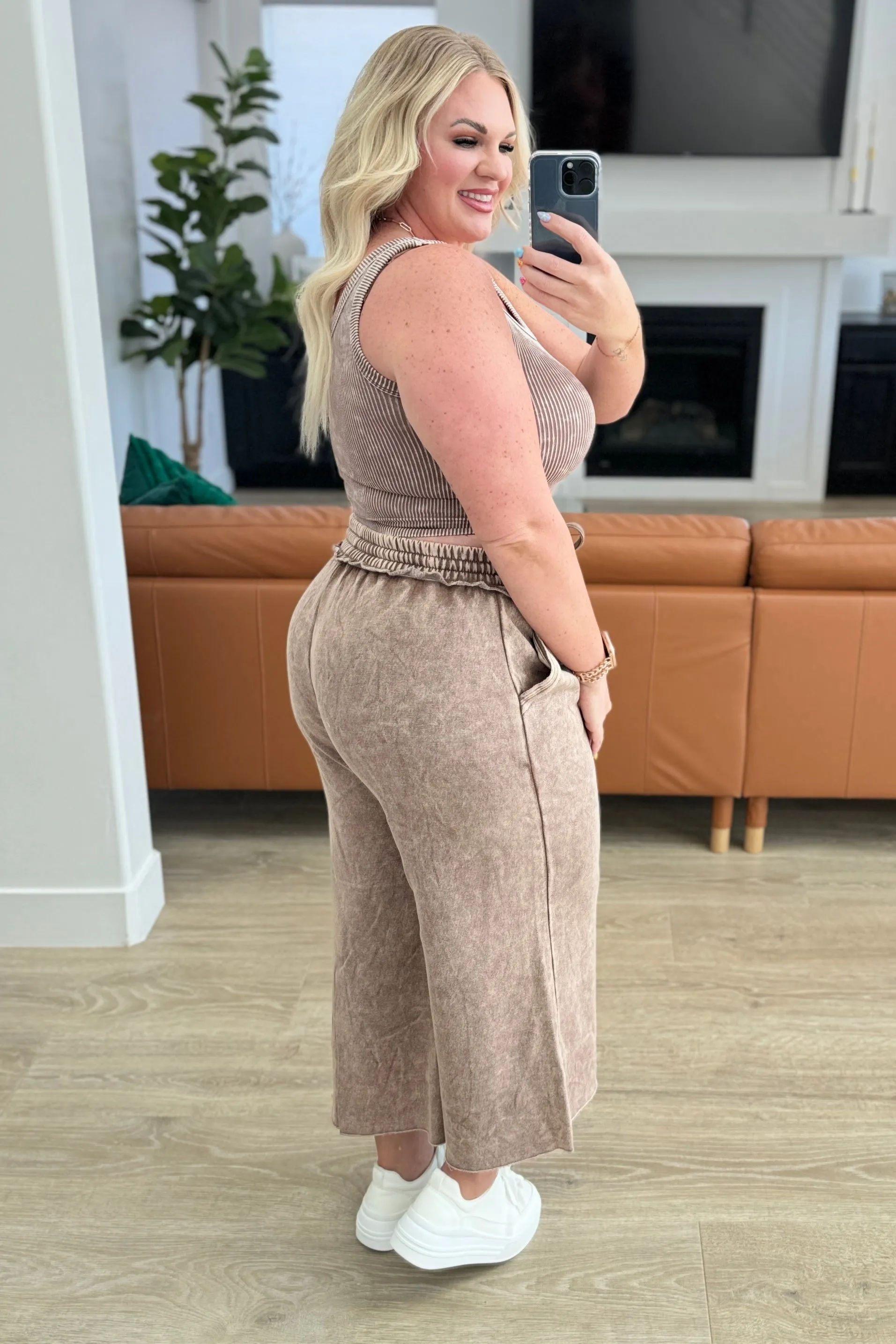 ZENANA- Acid Wash Wide Leg Sweatpants in Mocha